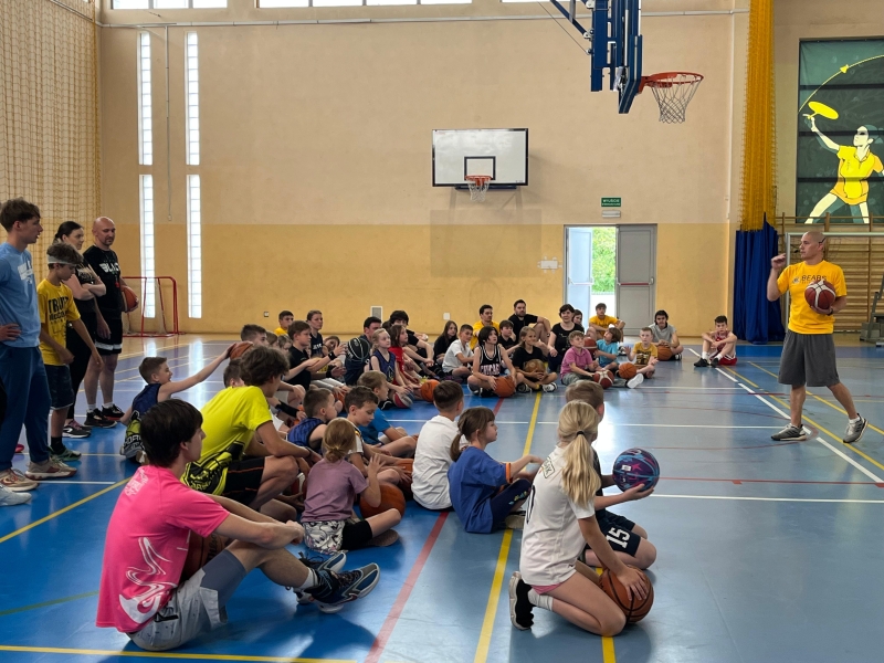 Jordan Basket Plus - Piotrków pełen pasji... do koszykówki